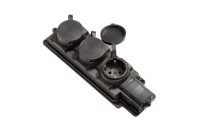 KAUÇUK GRUP PRİZ MONOFAZ ÜÇLÜ 3x16A TEM